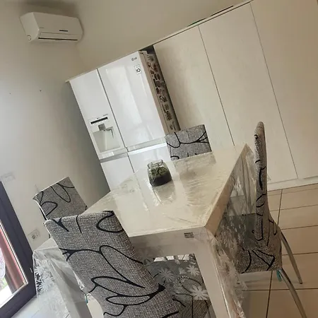 Casa Cleotti Apartamento Uta